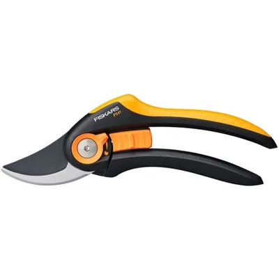 Fiskars 1057169 Bypass-Gartenschere, Plus SmartFit, P541 (1057169)